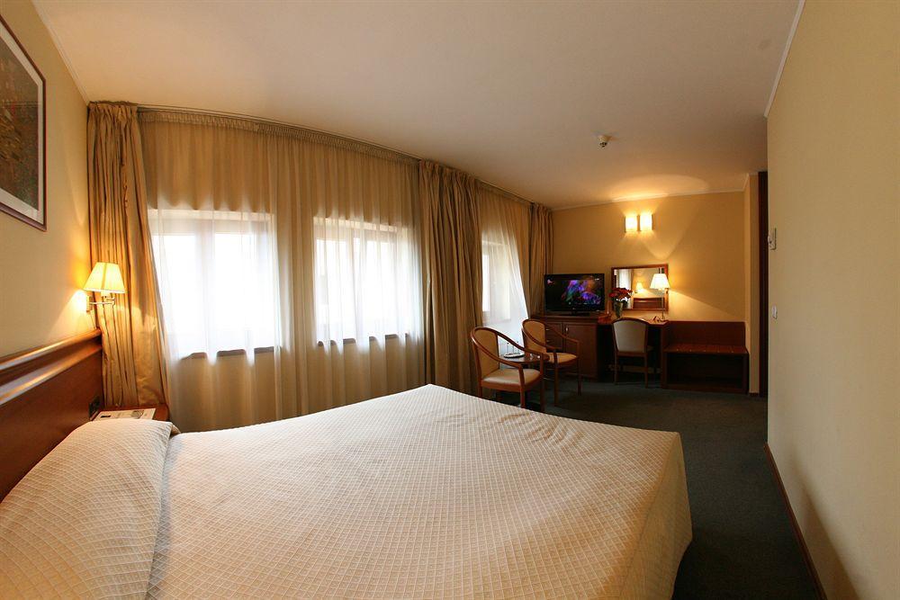 Hotel Savoy